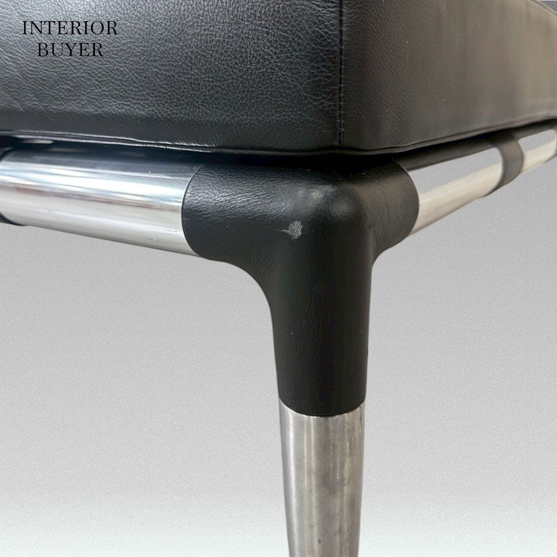 Cassina / 241-00 PRIVE Ottoman